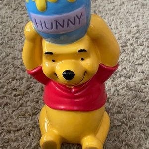 Winnie the Pooh Coin Bank